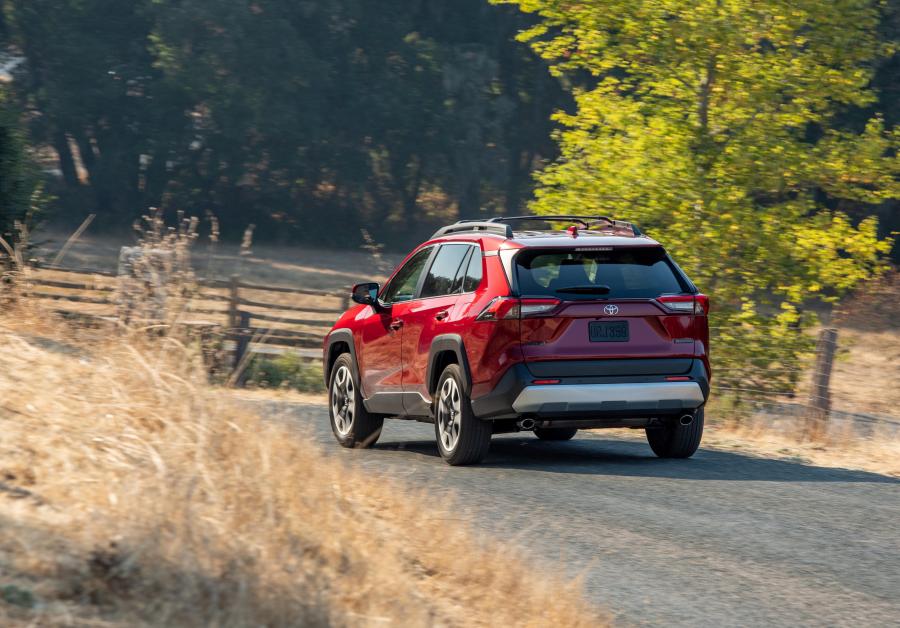 Toyota RAV4 Adventure 2018 года  (NA) (фото 118 из 196)